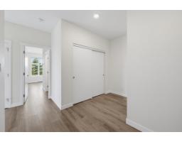 509 10838 Whalley Boulevard, Surrey, BC V3R0G8 Photo 26