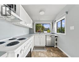 319 Marmont Street, Coquitlam, BC V3K4R4 Photo 12