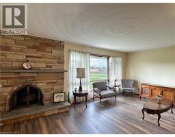 Family room - 9729 York Road, West Lincoln, ON L0R1E0 Photo 13