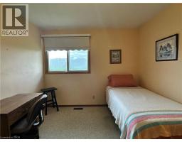 9729 York Road, West Lincoln, ON L0R1E0 Photo 32
