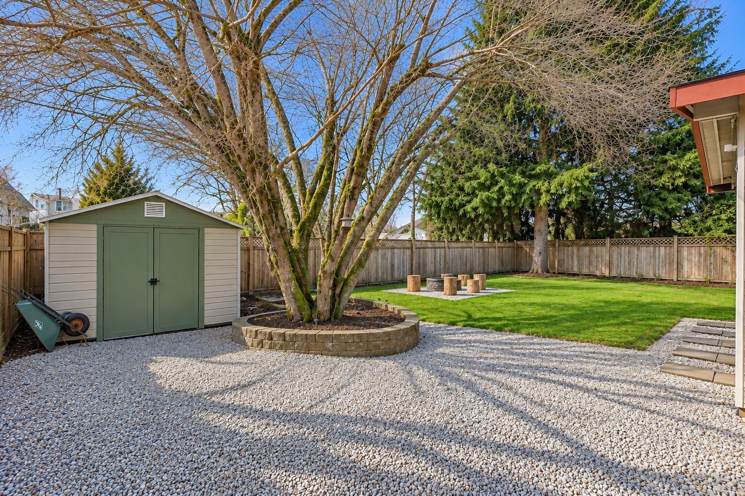 21635 50A AVENUE, Langley