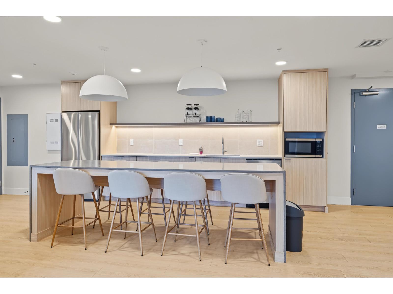 602 13458 95 AVENUE, Surrey
