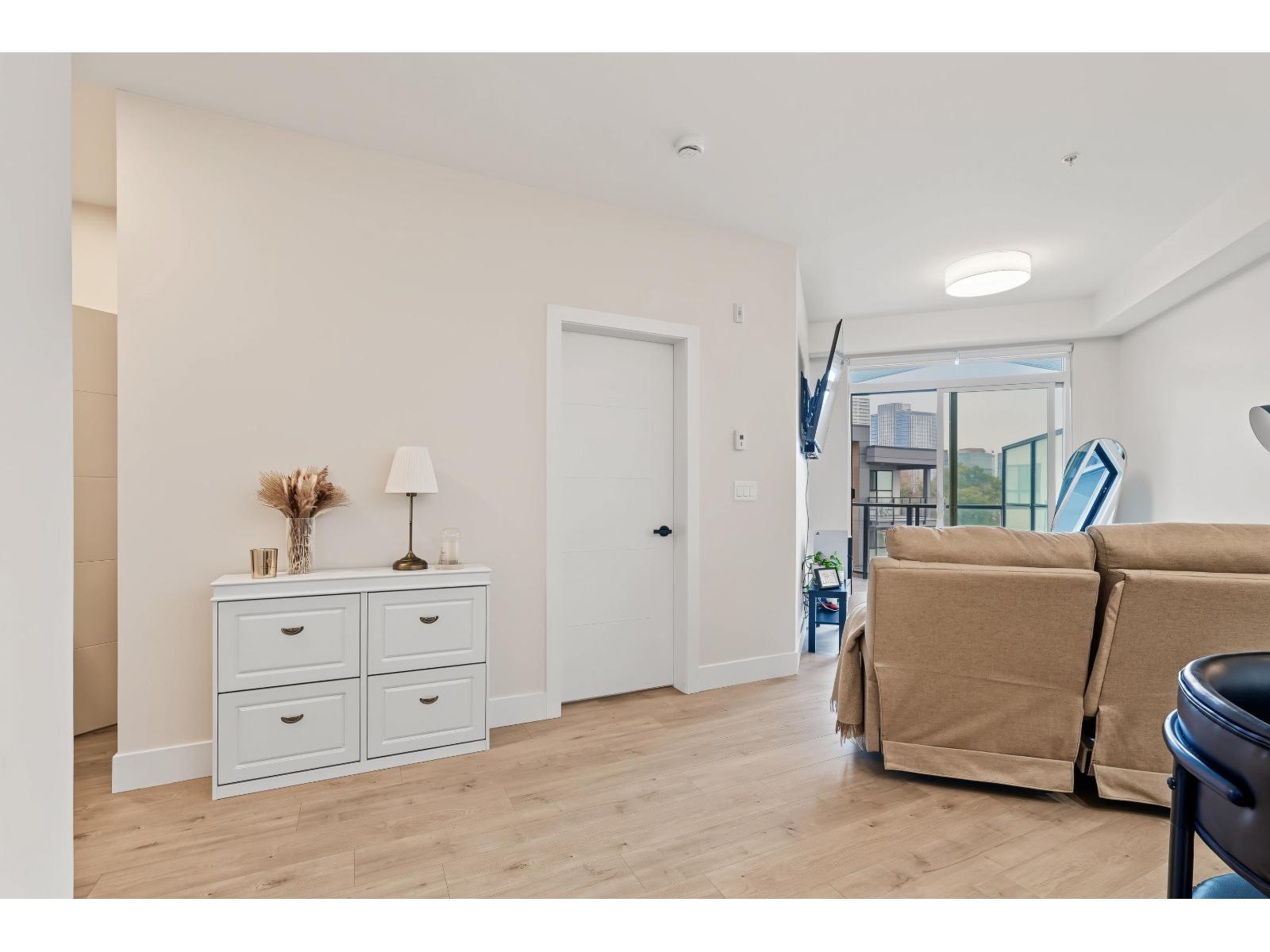 602 13458 95 AVENUE, Surrey