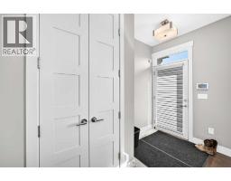 2220 33 Street SW - photo 16