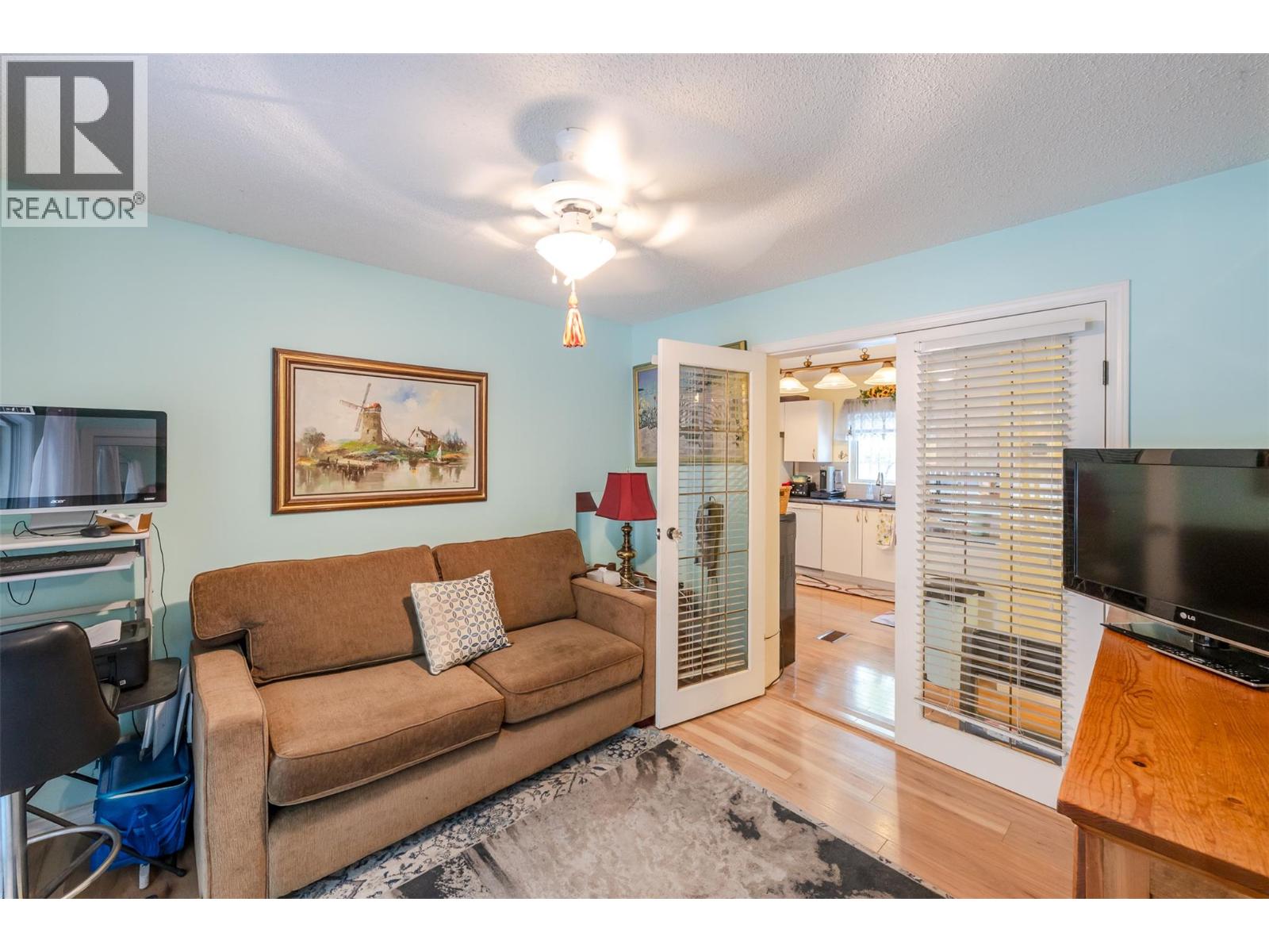 3096 South Main Street Unit# 10, Penticton