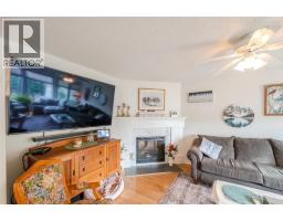 Bedroom - 3096 South Main Street Unit# 10, Penticton, BC V2A6G5 Photo 6