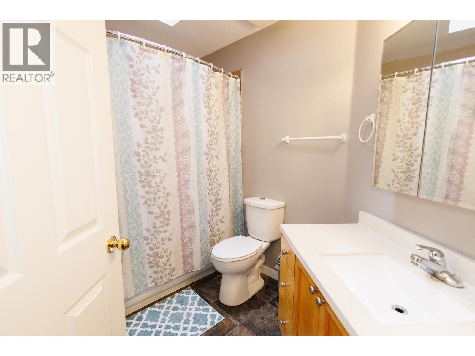 4828 WALSH AVENUE, Terrace