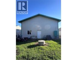 215 1st Street, North Portal, SK S0C1W0 Photo 7