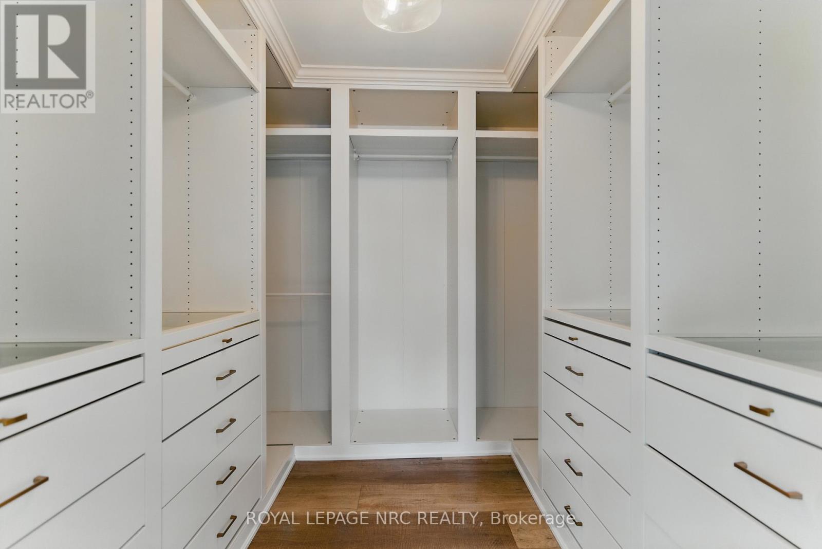 4209 Hixon Street — photo 17
