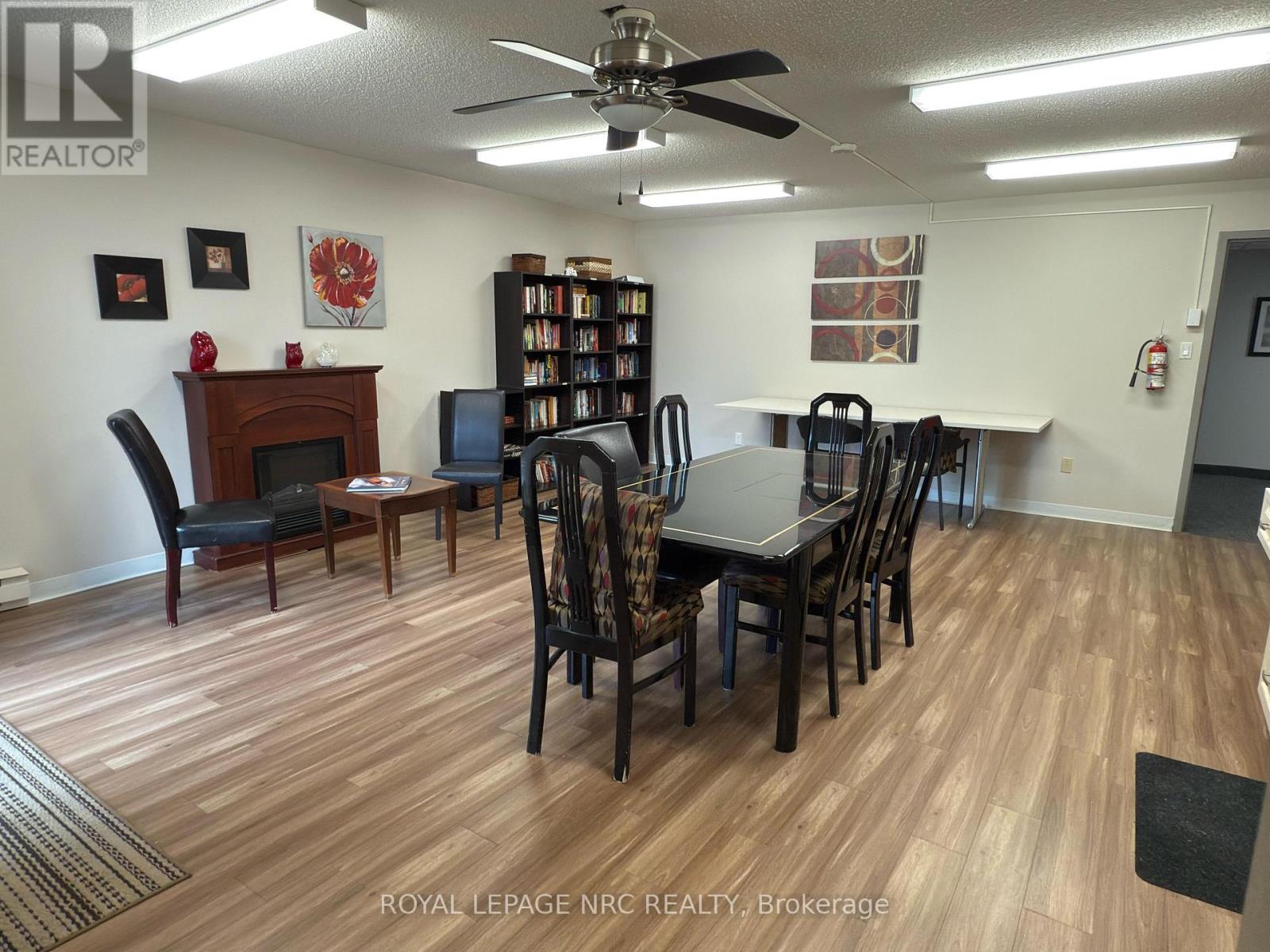 4209 Hixon Street — photo 24