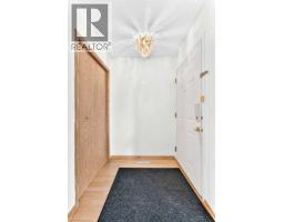 21 MARTIN CROSSING Link NE - photo 4