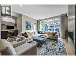 Family room - 1927 44 Avenue Sw, Calgary, AB T2T2N7 Photo 10
