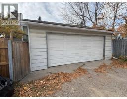 235 Shawcliffe Circle Sw, Calgary, AB T2Y1E8 Photo 28