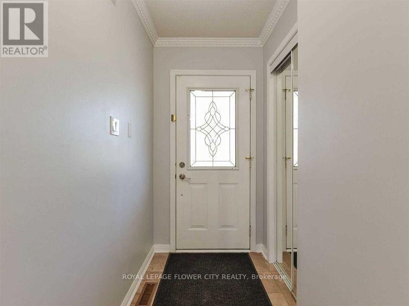 43 GARIBALDI DRIVE, Brampton (Fletcher's Meadow) — photo 3