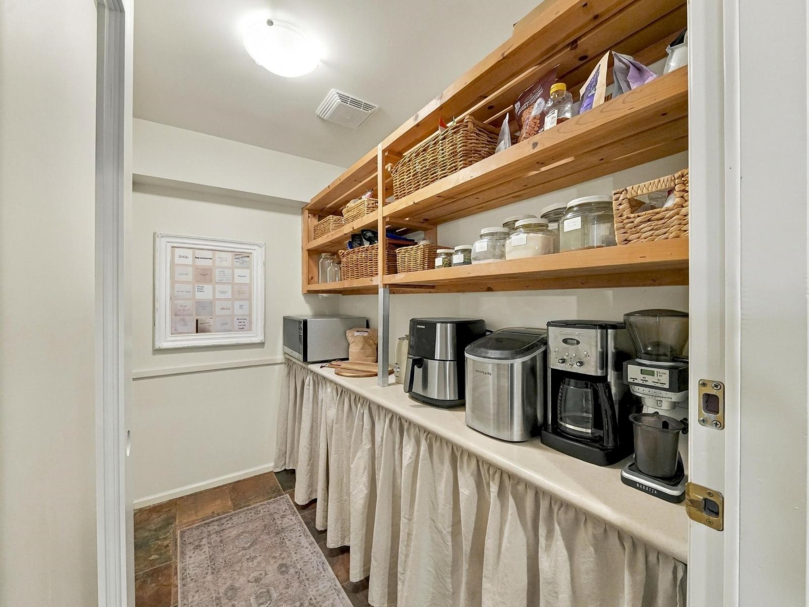 12141 SULLIVAN STREET, Surrey - Image 1