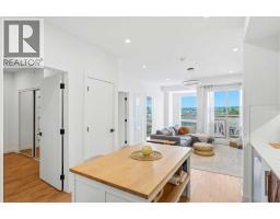 338, 110 18A Street NW - photo 4