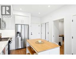 338, 110 18A Street NW - photo 5