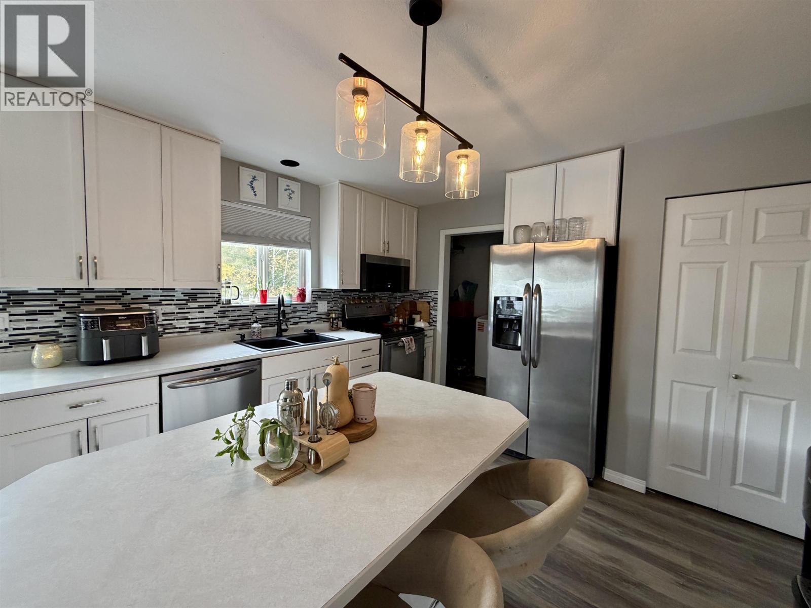 #3 25 WESTRIDGE DRIVE - Image 10