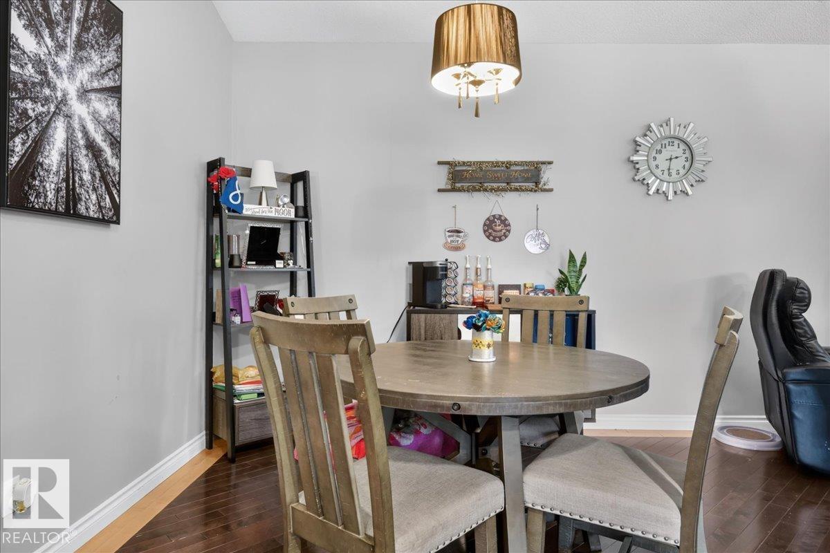 11947 67 ST NW - 14