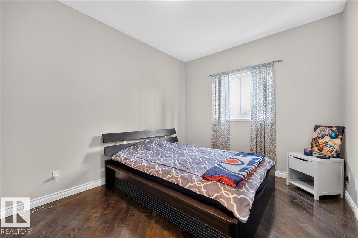 11947 67 ST NW - 21