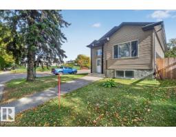 Bedroom 2 - 11947 67 St Nw, Edmonton, AB T5B1M2 Photo 6