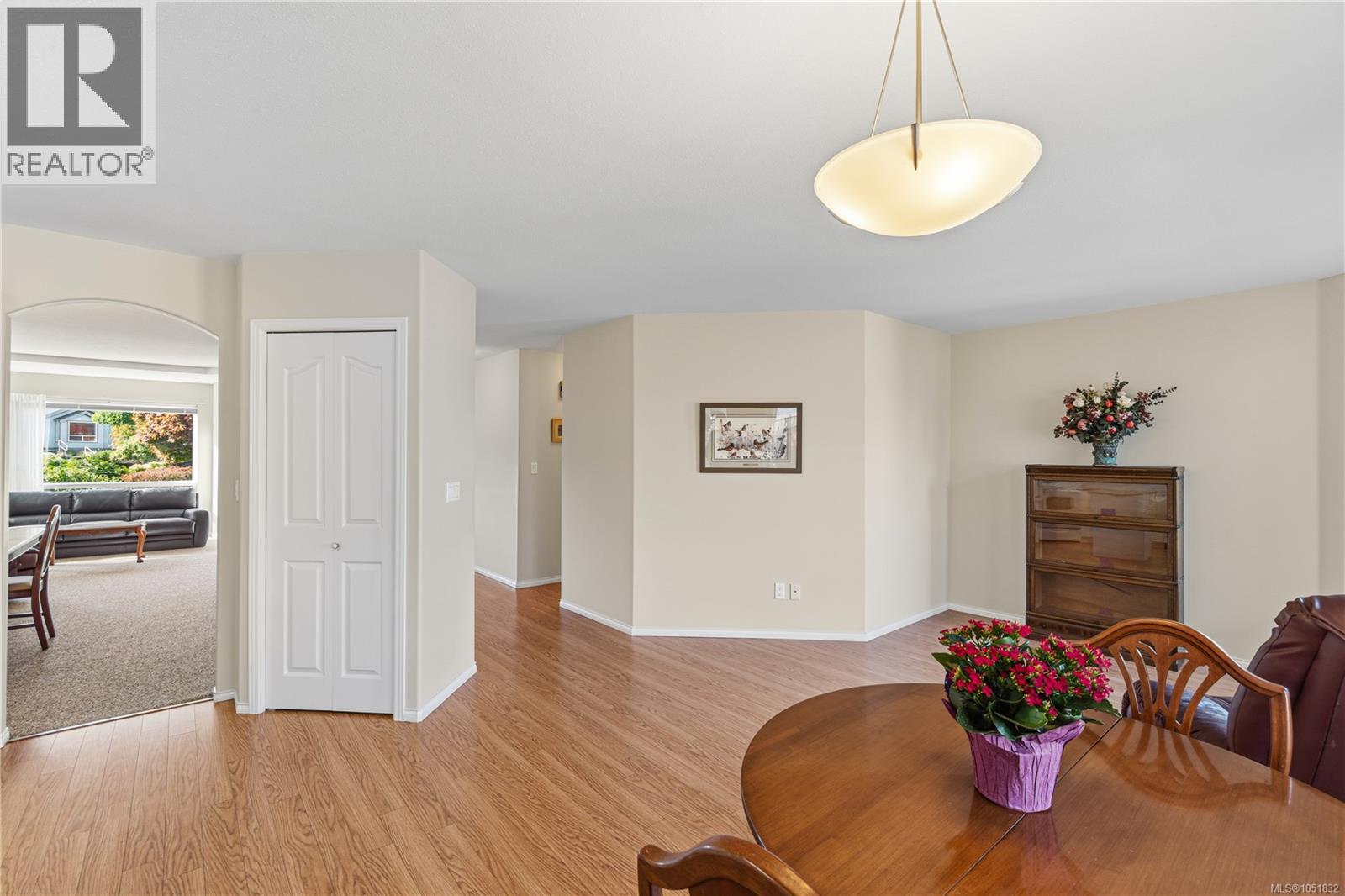 568 Hampstead St - Image 16