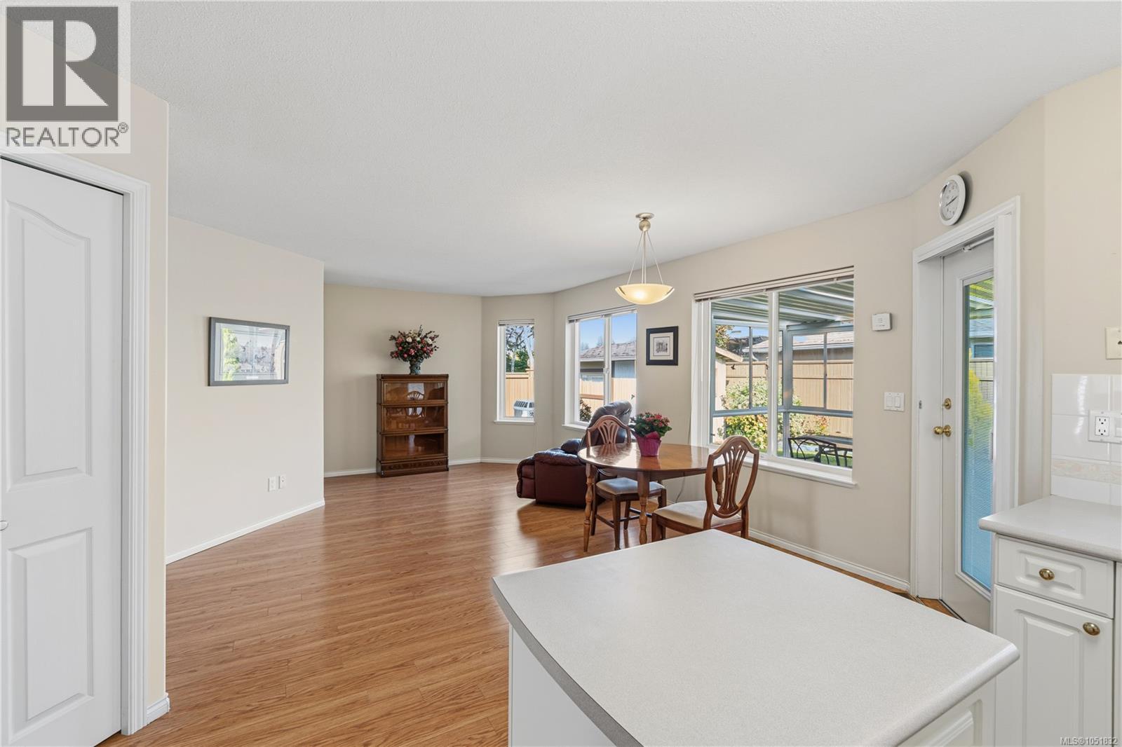 568 Hampstead St - Image 17