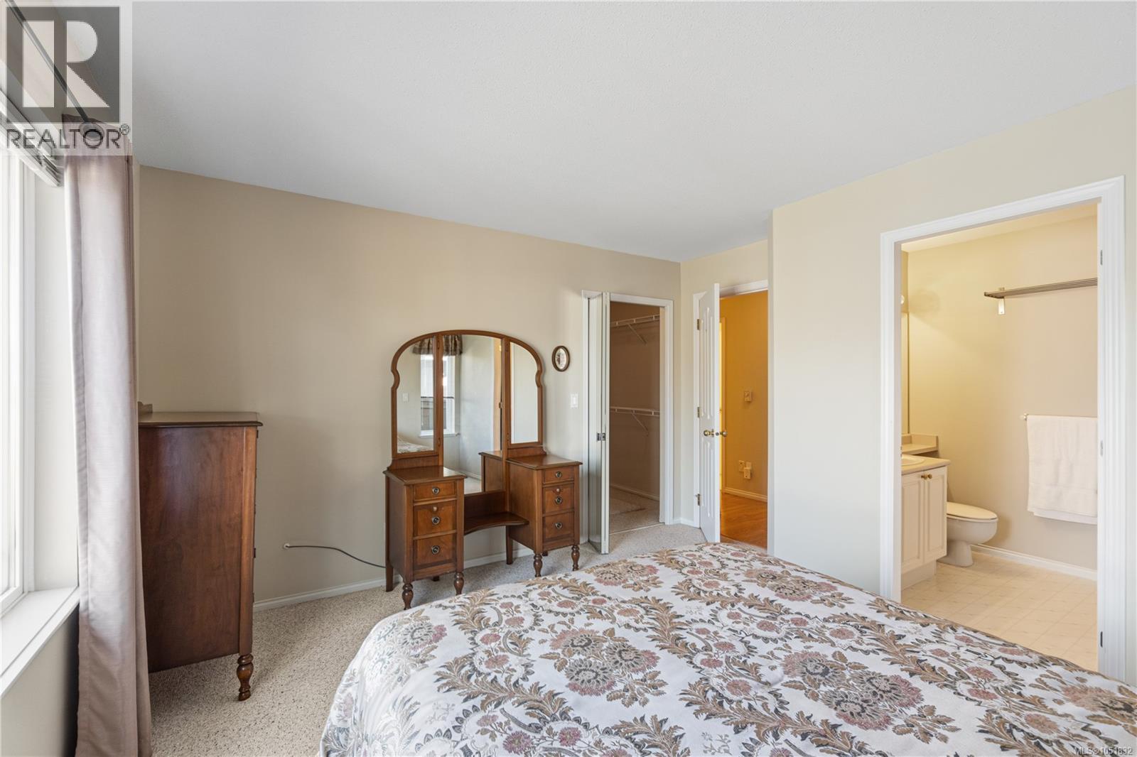 568 Hampstead St - Image 20