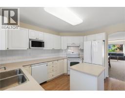 568 Hampstead St, Parksville, BC V9P2T7 Photo 14
