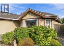 568 Hampstead St, Parksville, BC V9P2T7 Photo 22