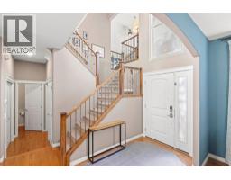 1621 Strathcona Drive SW - photo 3