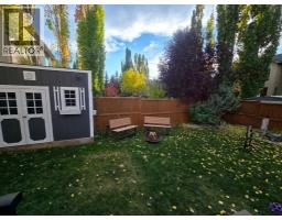 1621 Strathcona Drive SW - photo 31