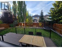 1621 Strathcona Drive SW - photo 28