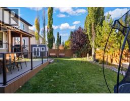 1621 Strathcona Drive SW - photo 32