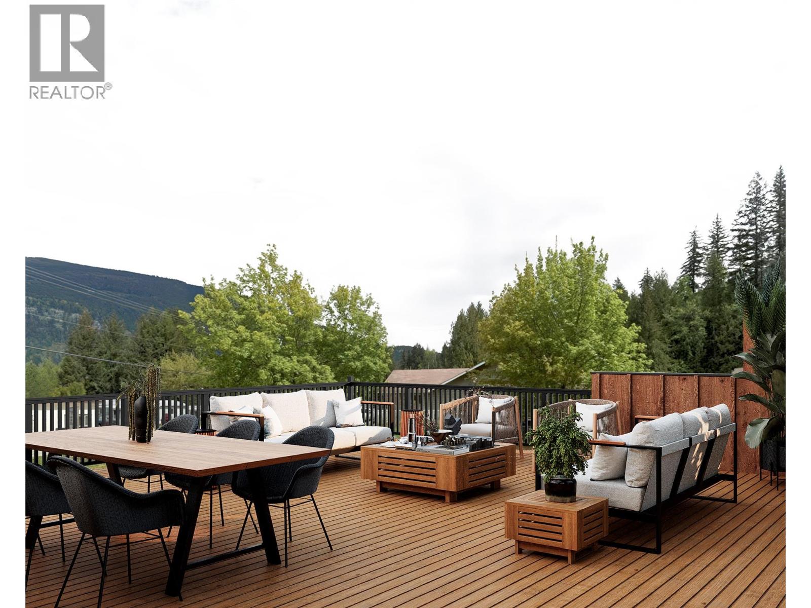 1-1445 Illecillewaet Road Lot# SL 10, Revelstoke - Image 1