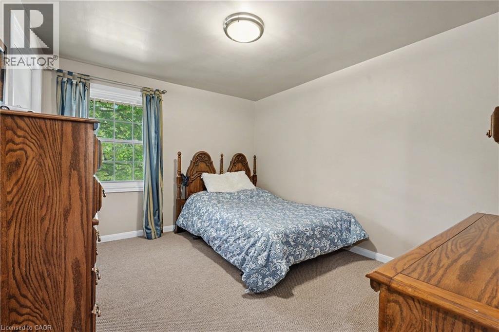 71 Margate Avenue — photo 24