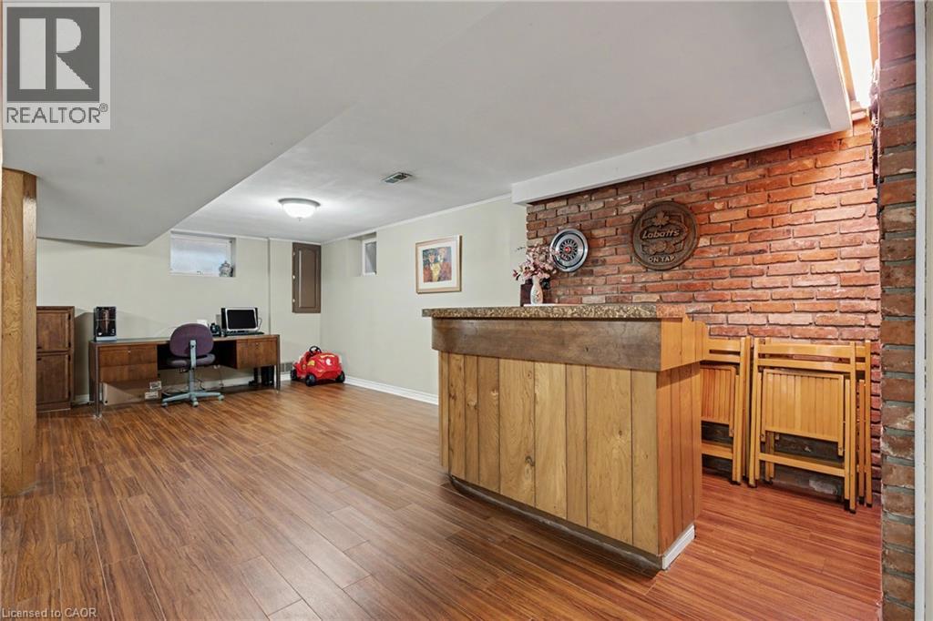 71 Margate Avenue — photo 34