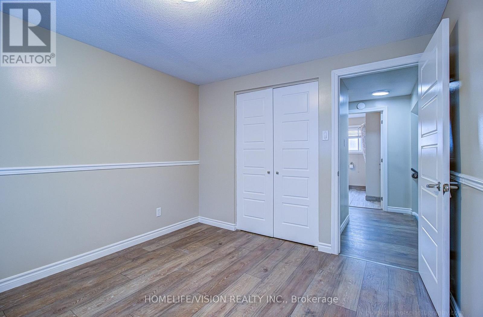 25 RADCLIFFE DRIVE - 22