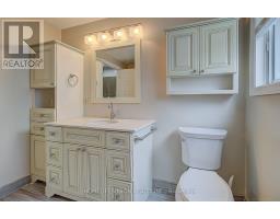 25 Radcliffe Drive, Kitchener, ON N2E2G3 Photo 19