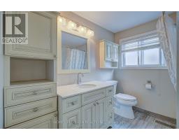 25 Radcliffe Drive, Kitchener, ON N2E2G3 Photo 20
