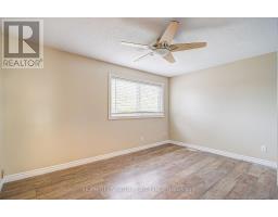 25 Radcliffe Drive, Kitchener, ON N2E2G3 Photo 25