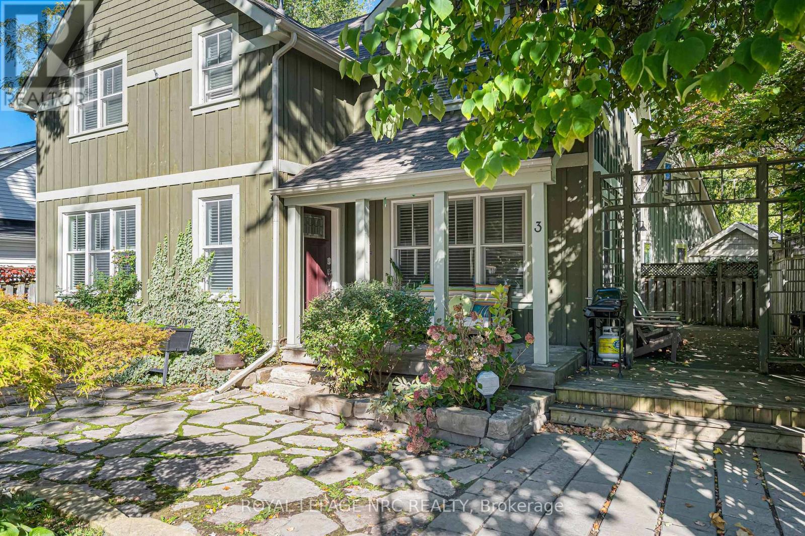 3 Luther Avenue — photo 2