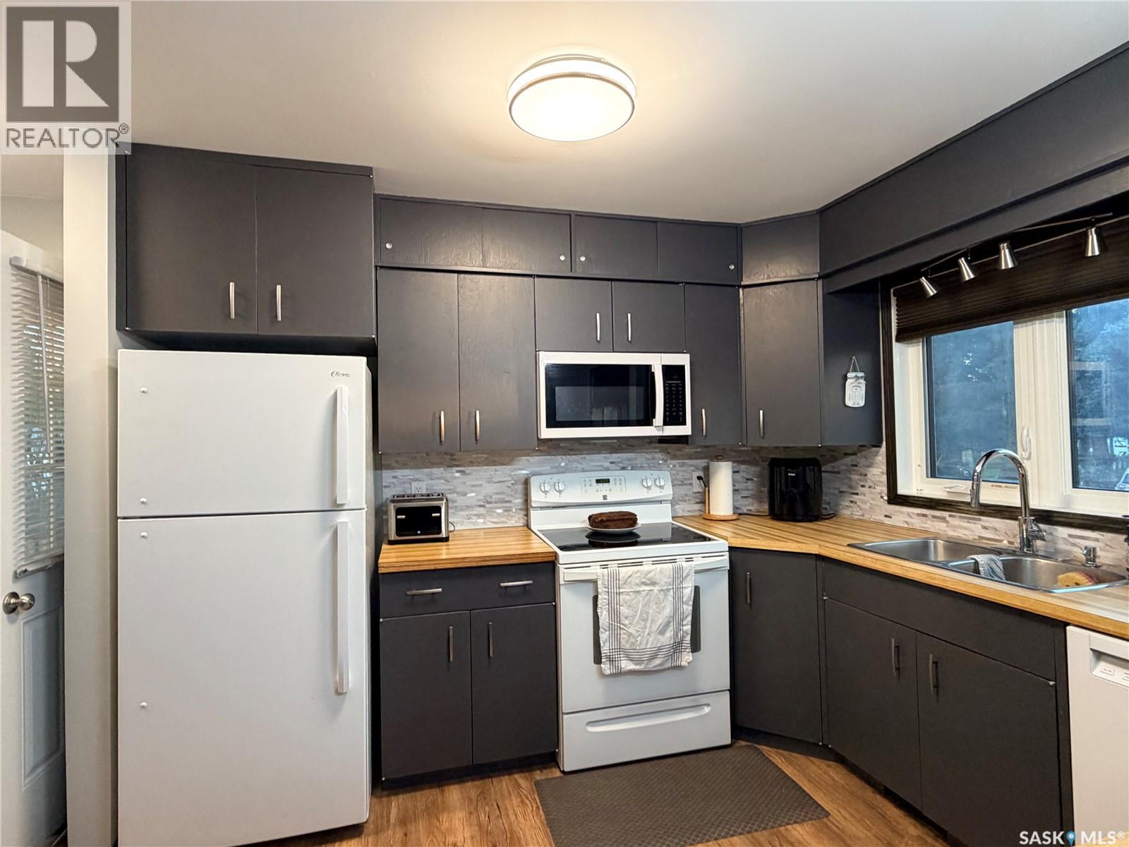333 Centre STREET - 5