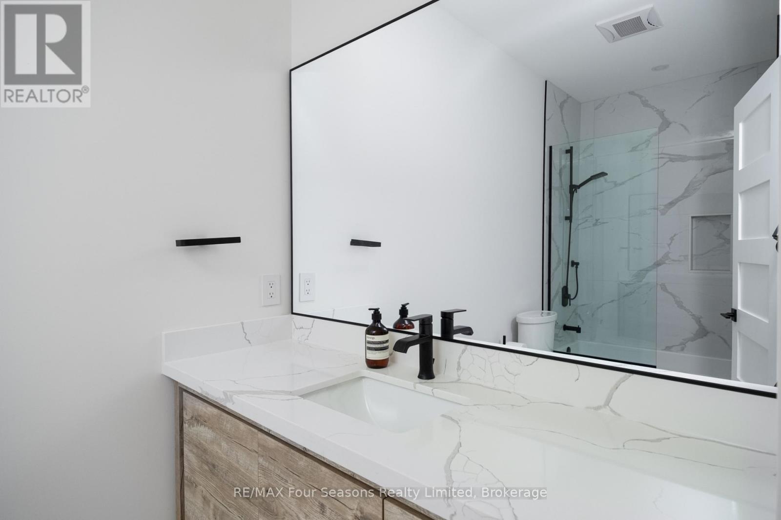 118 GEORGE MCRAE ROAD - 37