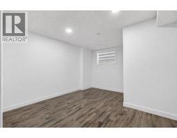 128 Castledale Crescent NE - photo 36
