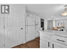 128 Castledale Crescent NE - photo 24