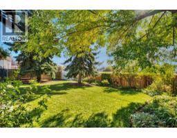 23 Madison Court - photo 4