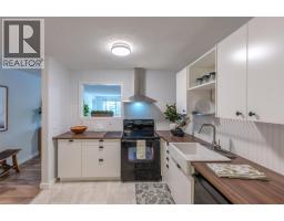 529 Co-op Avenue Unit# 10, Oliver, BC V0H1T0 Photo 11