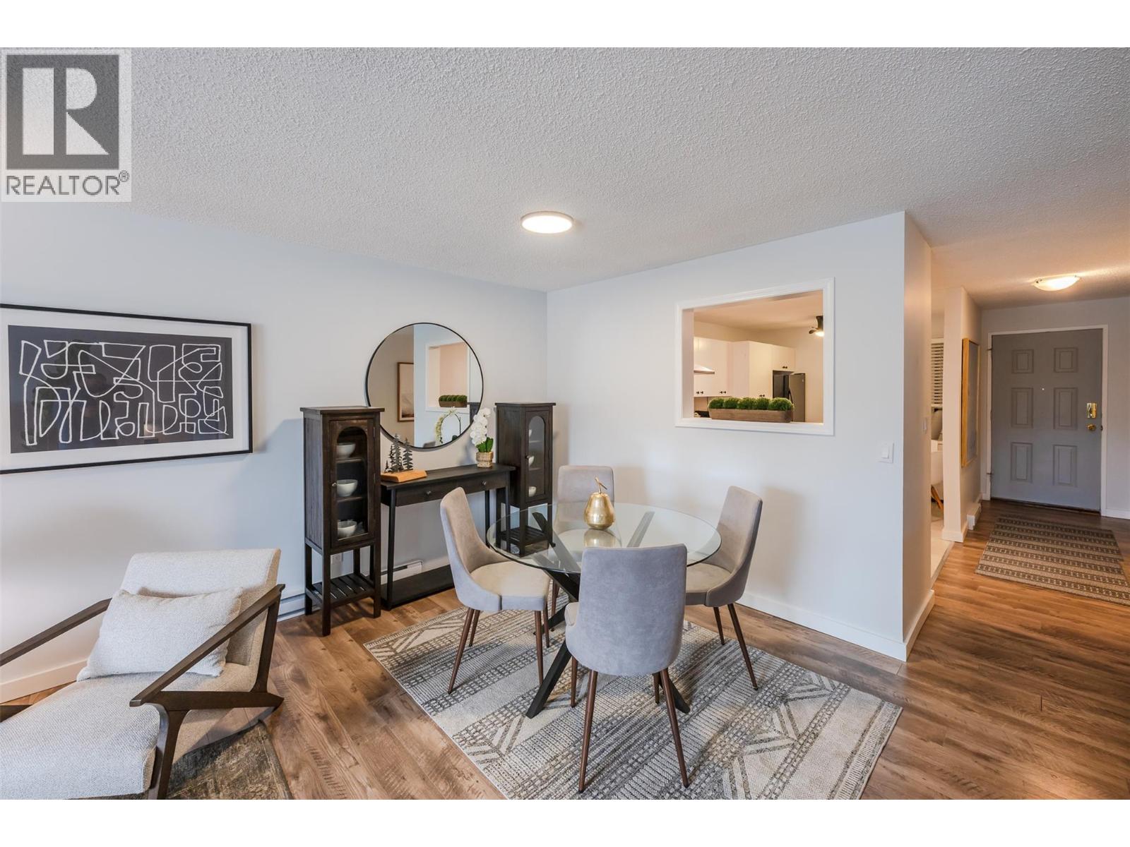 529 Co-Op Avenue Unit# 10, Oliver