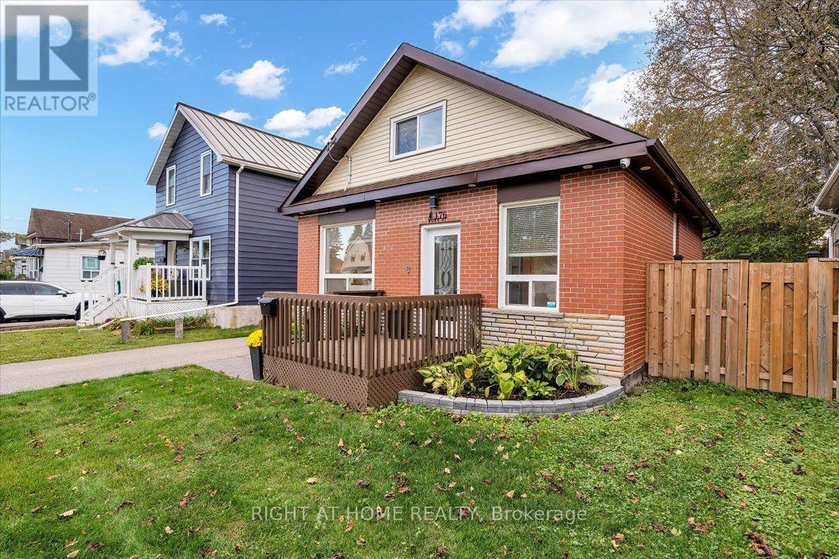 176 Burk Street, Oshawa, ON photo 2